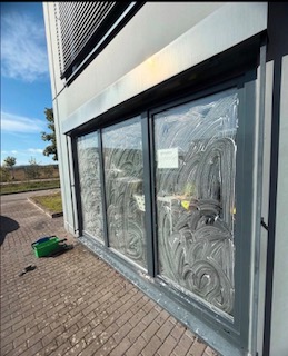 Dakpannen reinigen door Glazenwasserij Beek